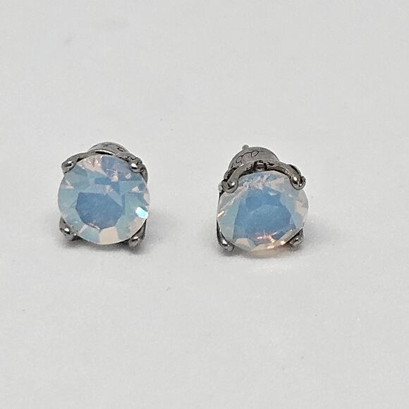 Chloe + Isabel Round Birthstone Stud Earrings E118OPR Shiny Rhodium-Plated - Picture 3 of 7